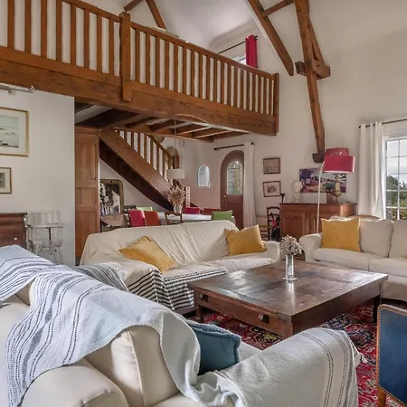 Belle Maison Chaleureuse Pour 14 Personnes * Mesquer