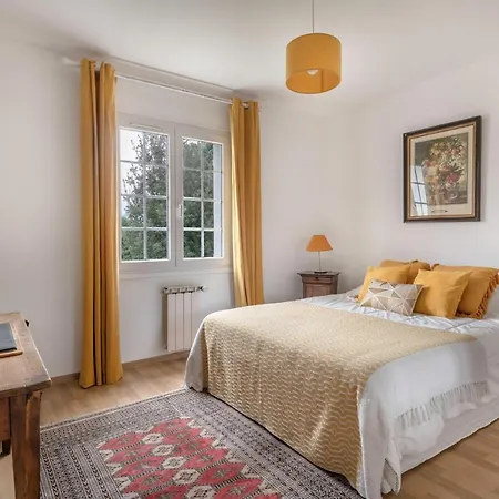 Belle Maison Chaleureuse Pour 14 Personnes *